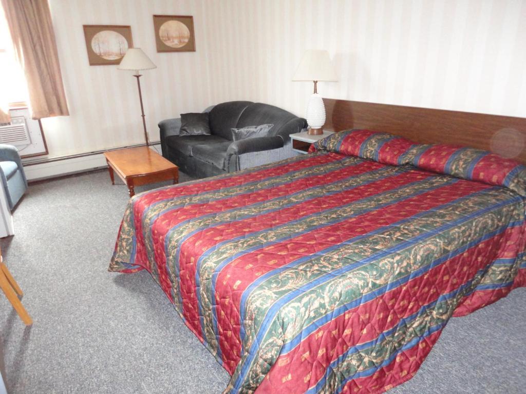 Springs Motor Inn Wainwright Номер фото